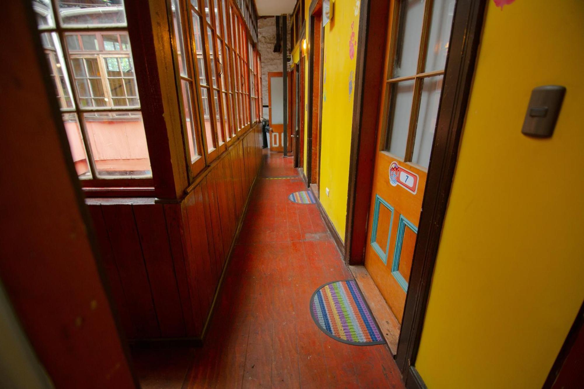 La Casa Del Puerto, Hostal Cultural, Cerro Alegre Valparaiso Bagian luar foto